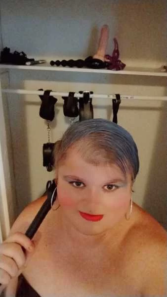 Thumbnail of Amazonne Queen’s photo gallery